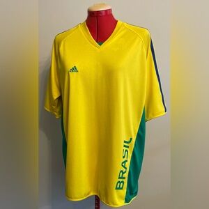 Adidas - Team Brazil 2006 FIFA soccer fan jersey Size Medium